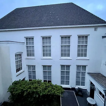 Bed and Breakfast Kerkstraatje3 Midden In Historisch Centrum