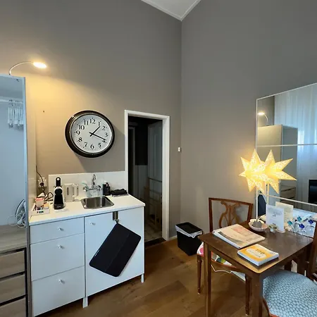 Kerkstraatje3 Midden In Historisch Centrum