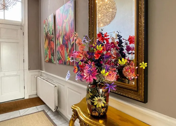 Kerkstraatje3 Bed & Breakfast 3*