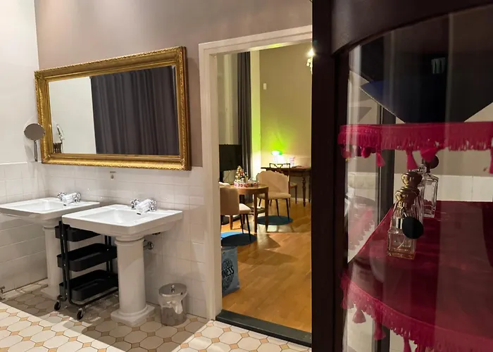 Kerkstraatje3 Midden In Historisch Centrum